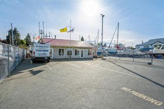 Photo 15: 1690 Stewart Ave in Nanaimo: Na Brechin Hill Business for sale : MLS®# 904381