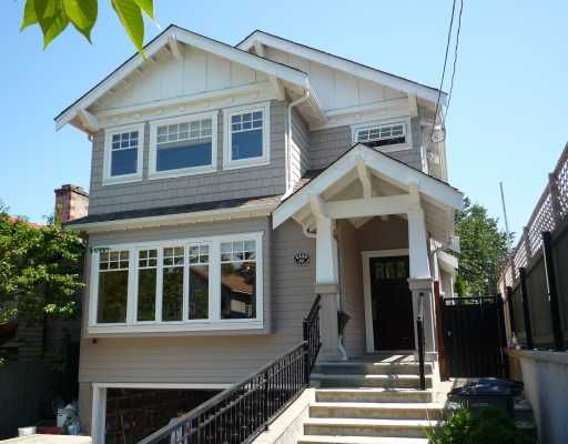 Main Photo: 4488 PRINCE EDWARD Street in Vancouver: Fraser VE House for sale (Vancouver East)  : MLS®# V777808