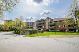 Photo 2: 108 10662 151A Street in Surrey: Guildford Condo for sale in "Lincoln's Hill" (North Surrey)  : MLS®# R2846782