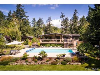Photo 1: 707 Downey Rd in NORTH SAANICH: NS Deep Cove House for sale (North Saanich)  : MLS®# 751195