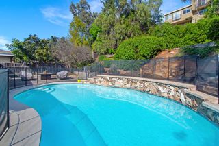 Photo 8: SAN DIEGO House for sale : 3 bedrooms : 6494 Hillgrove Dr