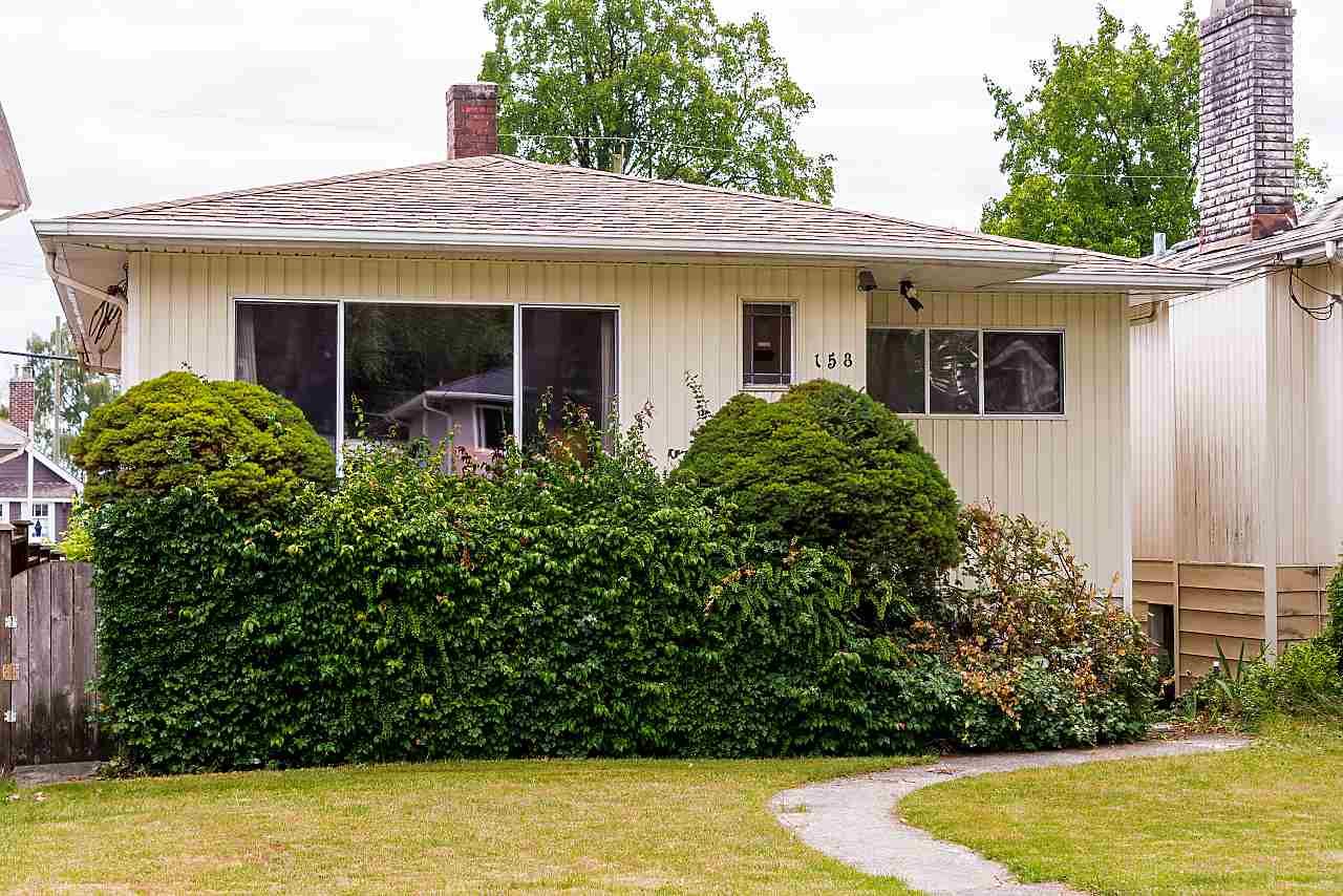 Main Photo: 158 E 44TH Avenue in Vancouver: Main House for sale (Vancouver East)  : MLS®# R2389574
