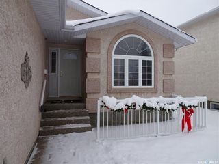 Photo 2: 476 Charlton Place North in Regina: Westhill RG Residential for sale : MLS®# SK713407