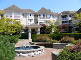 Photo 2: 107 22022 49TH Avenue in Langley: Murrayville Condo for sale in "MURRAY GREEN"