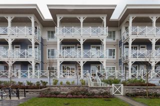 Photo 37: 127 5535 ADMIRAL Way in Ladner: Neilsen Grove Condo for sale in "PILOTHOUSE" : MLS®# R2648216