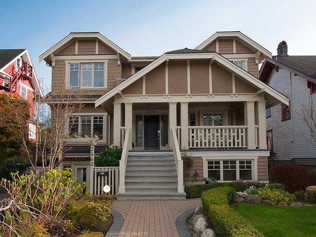 Main Photo: 2566 W 3RD Avenue in Vancouver: Kitsilano Townhouse for sale (Vancouver West)  : MLS®# V1058083