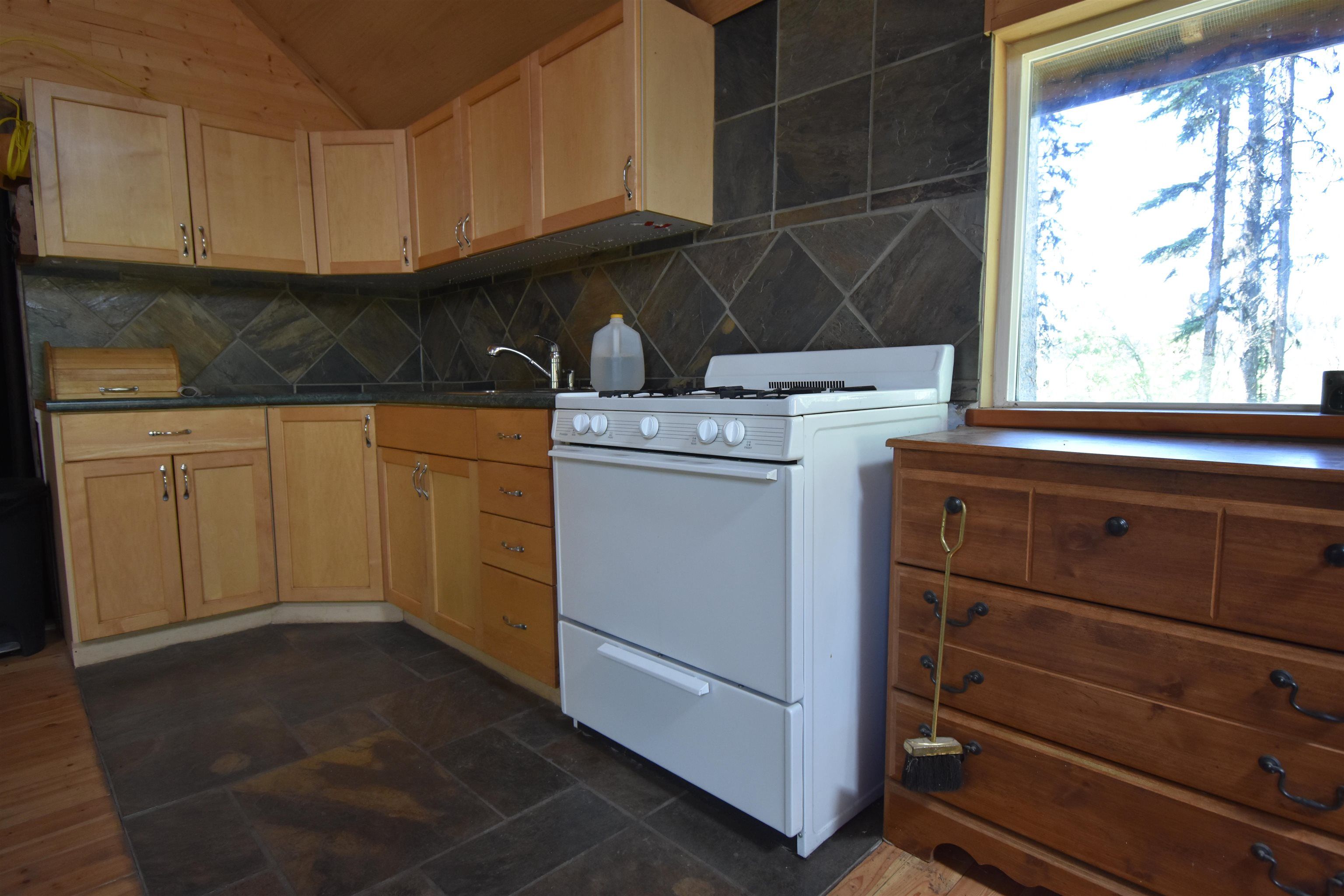 Photo 24: Photos: 4371 BLACKWATER Road in Quesnel: Nazko House for sale in "BLACKWATER" : MLS®# R2704718