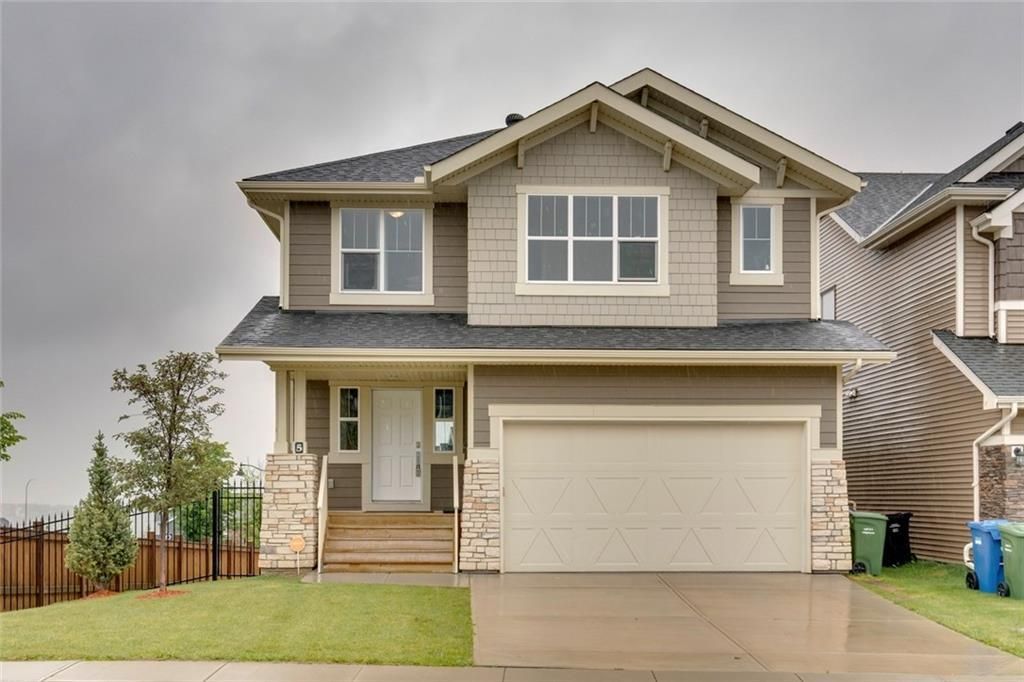 Main Photo: 5 SHERWOOD Road NW in Calgary: Sherwood Detached for sale : MLS®# A1042842
