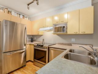Photo 3: 208 3939 HASTINGS STREET in Burnaby: Vancouver Heights Condo for sale (Burnaby North)  : MLS®# R2078588