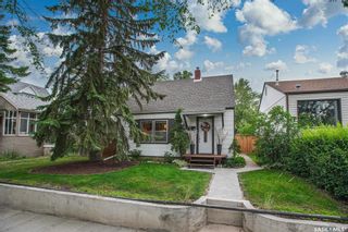 Photo 1: 637 7th Street East in Saskatoon: Haultain Residential for sale : MLS®# SK907919