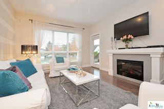 Photo 4: 202 4689 52A STREET in Ladner: Delta Manor Townhouse for sale : MLS®# R2122238
