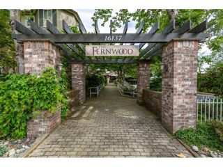 Photo 2: 309 16137 83 Avenue in Surrey: Fleetwood Tynehead Condo for sale in "FERNWOOD" : MLS®# R2704848
