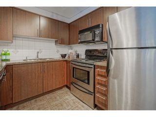 Photo 9: 201 3260 ST JOHNS Street in Port Moody: Port Moody Centre Condo for sale in "THE SQUARE" : MLS®# R2317819