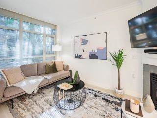 Photo 10: 100 1068 HORNBY Street in Vancouver: Downtown VW Townhouse for sale in "The Canadian at Wall Centre" (Vancouver West)  : MLS®# R2762138
