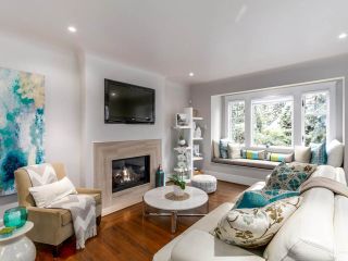 Photo 2: 4058 W 31ST Avenue in Vancouver: Dunbar House for sale (Vancouver West)  : MLS®# R2112019