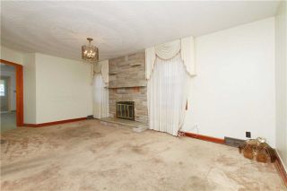 Photo 2: 534 Eulalie Avenue in Oshawa: Central House (2-Storey) for sale : MLS®# E3275044