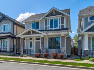 Photo 1: 7747 204A Street in Langley: Willoughby Heights House for sale : MLS®# R2874761