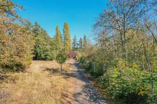 Photo 21: 202 Hart Rd in View Royal: VR Six Mile Land for sale : MLS®# 917048