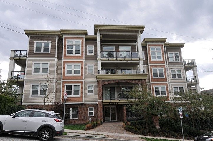 Main Photo: 306 11580 223 STREET in : West Central Condo for sale : MLS®# R2317701