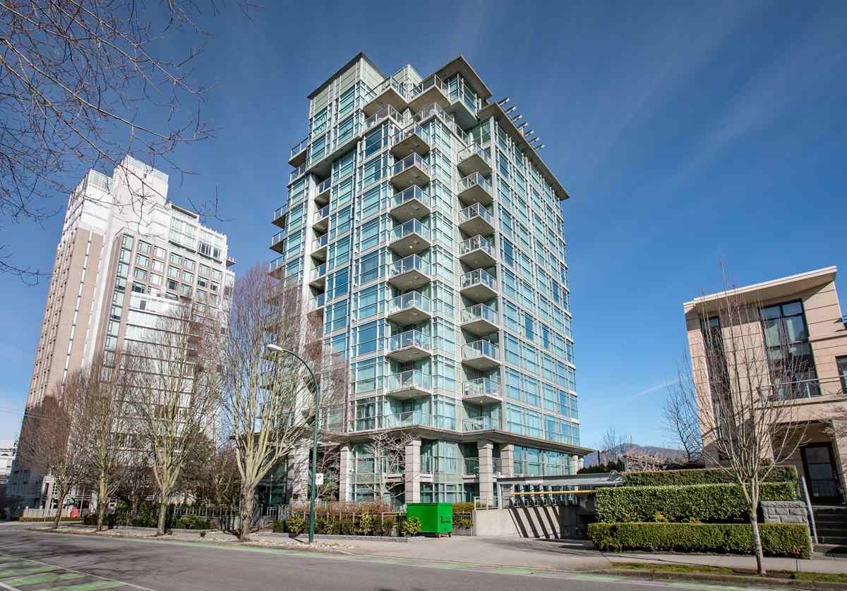 Main Photo: 309 1889 ALBERNI Street in Vancouver: West End VW Condo for sale in "LORD STANLEY" (Vancouver West)  : MLS®# R2343029