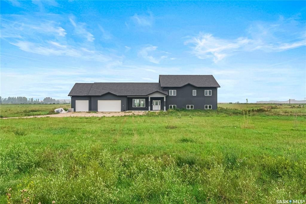 Main Photo: 75 Antelope Road in Dundurn: Residential for sale (Dundurn Rm No. 314)  : MLS®# SK944784