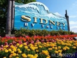 Photo 11: 9543 Sharples Rd in Sidney: Si Sidney South-West Half Duplex for sale : MLS®# 962791