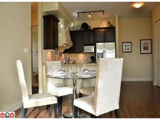 Photo 4: 209 19530 65TH Avenue in Surrey: Clayton Condo for sale in "THE WILLOW GRAND" (Cloverdale)  : MLS®# F1202887