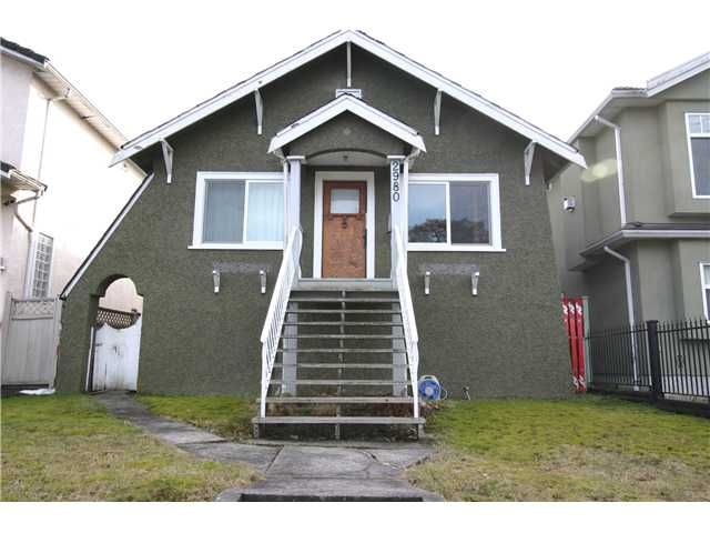 Main Photo: 2980 E 1ST AV in Vancouver: Renfrew VE House for sale (Vancouver East)  : MLS®# V1051069