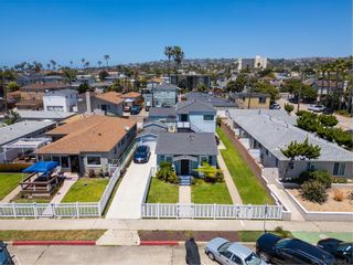 Main Photo: PACIFIC BEACH Property for sale: 868 Emerald St in San Diego