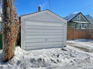 Photo 31: 160 Roseberry Street in Winnipeg: Bruce Park Residential for sale (5E)  : MLS®# 202101542
