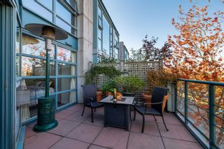 Photo 12: 305 1630 W 1ST Avenue in Vancouver: False Creek Condo for sale in "The Galleria" (Vancouver West)  : MLS®# R2738583