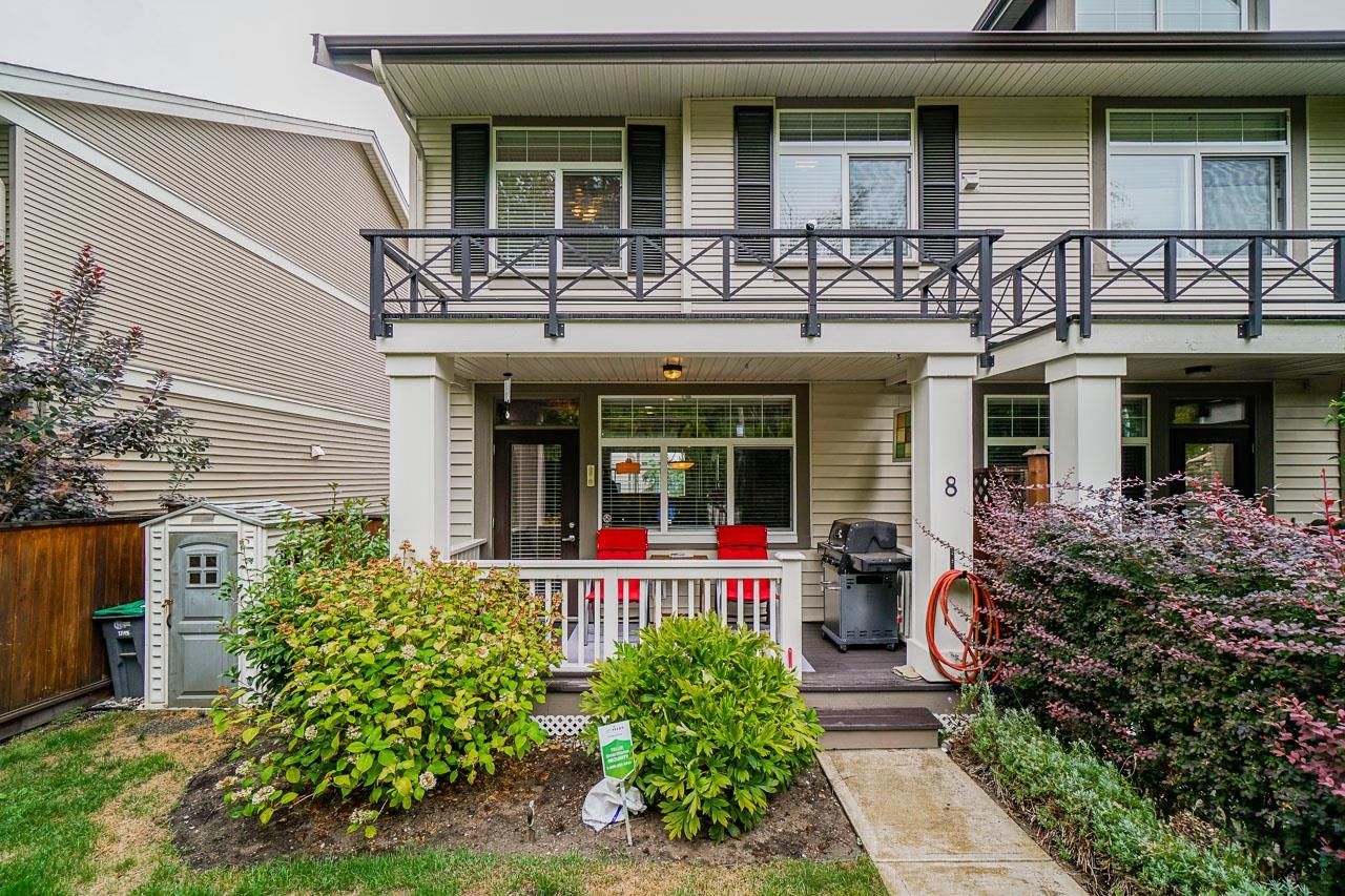 Main Photo: 8 14377 60 Avenue in Surrey: Sullivan Station Townhouse for sale in "BLUME" : MLS®# R2614903