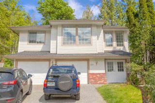 Photo 1: 3218 SYLVIA Place in Coquitlam: Westwood Plateau House for sale : MLS®# R2374115
