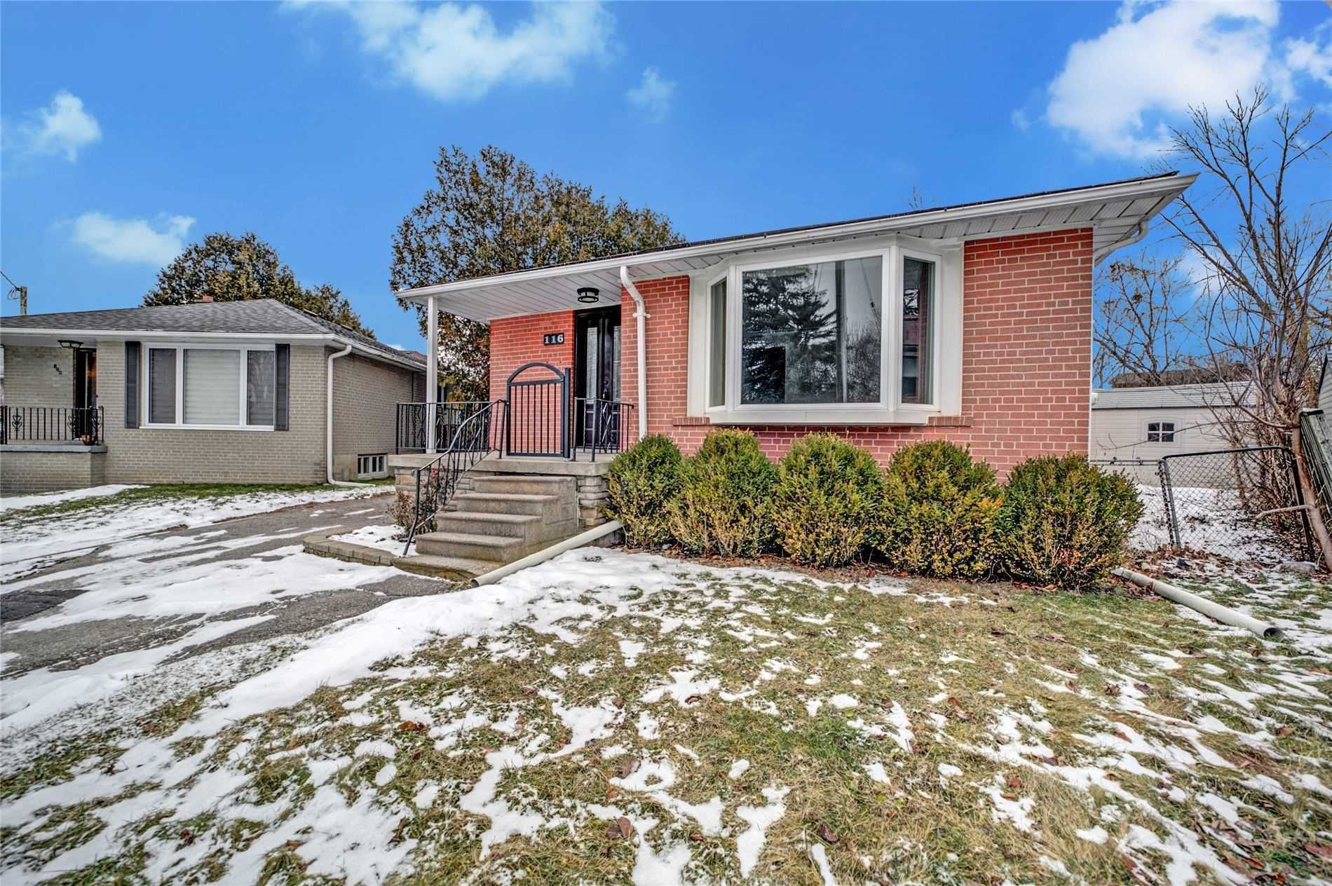 Main Photo: 116 Cherrywood Drive in Newmarket: Bristol-London House (Bungalow-Raised) for sale : MLS®# N5877785