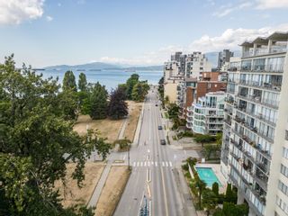 Photo 10: 402 1419 BEACH Avenue in Vancouver: West End VW Condo for sale (Vancouver West)  : MLS®# R2809269