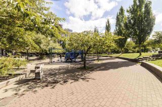 Photo 19: 705 3663 CROWLEY Drive in Vancouver: Collingwood VE Condo for sale in "LATITUDE" (Vancouver East)  : MLS®# R2208070