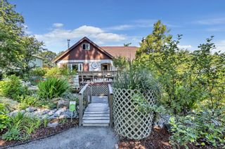 Photo 4: 3074 Colquitz Ave in Saanich: SW Gorge House for sale (Saanich West)  : MLS®# 850328