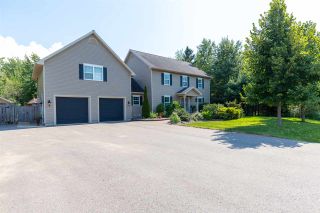 Photo 1: 44 LAUREL Street in Kingston: 404-Kings County Residential for sale (Annapolis Valley)  : MLS®# 201804511