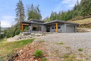 Photo 5: 103 WITHERBY Road in Gibsons: Gibsons & Area House for sale in "Witherby Point Estates" (Sunshine Coast)  : MLS®# R2788428