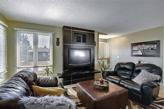 Photo 3: 16 Deerfield Drive SE in Calgary: Deer Ridge Detached for sale : MLS®# A1092677