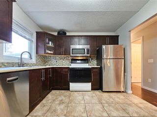 Photo 11: 190 VINCE LEAH Drive in Winnipeg: Riverbend Residential for sale (4E)  : MLS®# 202330003