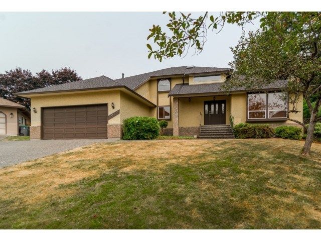 Photo 1: Photos: 8010 150TH Street in Surrey: Bear Creek Green Timbers House for sale in "MORNINGSIDE ESTATES" : MLS®# F1446181