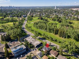 Photo 7: 3216 19 Street NW in Calgary: Collingwood Detached for sale : MLS®# A1240509