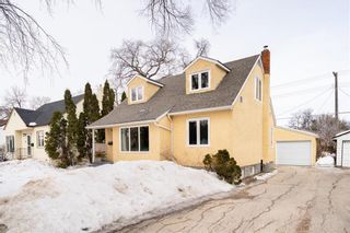 Photo 1: 119 Leighton Avenue in Winnipeg: Fraser's Grove Residential for sale (3C)  : MLS®# 202206339