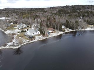 Photo 4: 100 Covert Lane in Grand Mira South: 207-C.B. County Residential for sale (Cape Breton)  : MLS®# 202400881