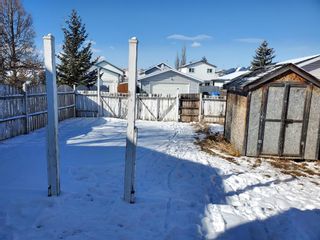 Photo 3: 70 San Diego Way NE in Calgary: Monterey Park Detached for sale : MLS®# A1189823
