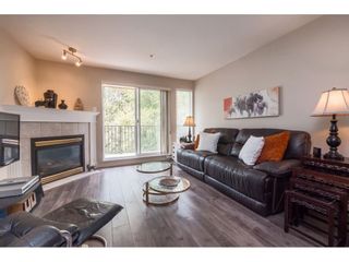 Photo 3: 205 12207 224 Street in Maple Ridge: West Central Condo for sale in "Evergreen" : MLS®# R2388902
