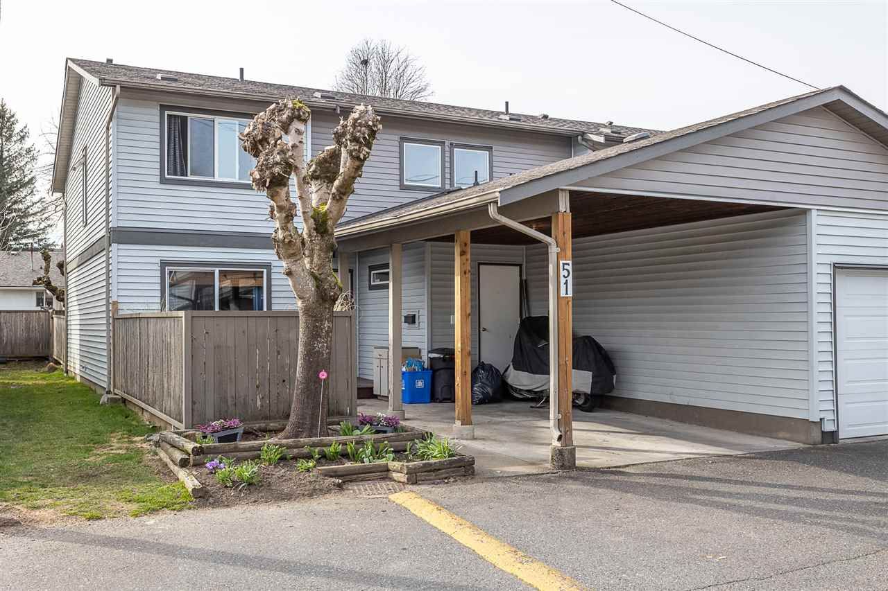 Main Photo: 51 46689 FIRST Avenue in Chilliwack: Chilliwack E Young-Yale Townhouse for sale in "Mount Baker Estates" : MLS®# R2552710