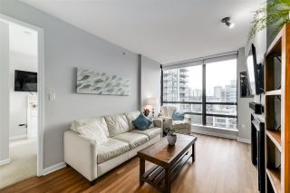 Photo 3: 1002 170 W 1ST Street in North Vancouver: Lower Lonsdale Condo for sale in "ONE PARK LANE" : MLS®# R2528414