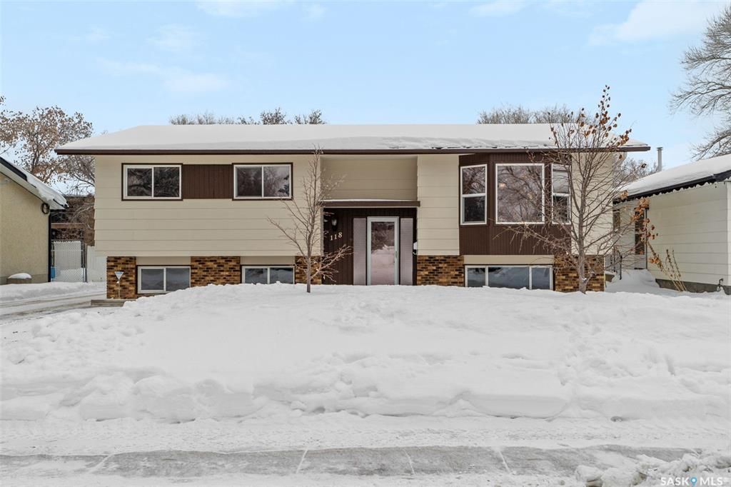 Main Photo: 118 Stone Terrace in Saskatoon: Fairhaven Residential for sale : MLS®# SK916929